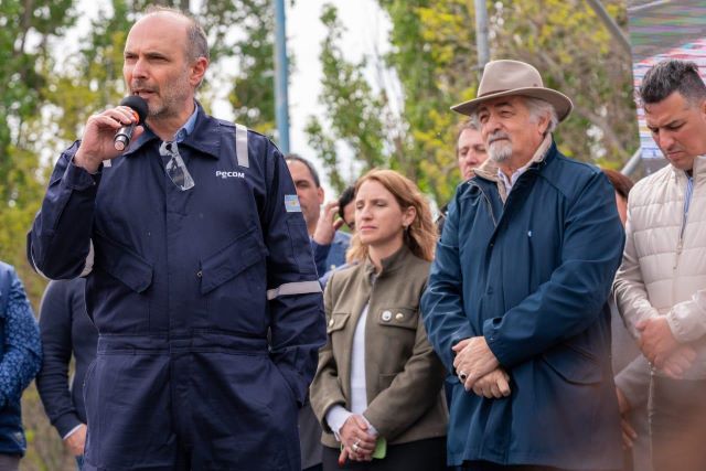 CEO de PECOM, Gustavo Astie, durante el acto de traspaso de Escalante-Trébol.